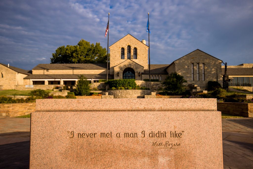 The entrance to the Will Rogers Memorial Museum